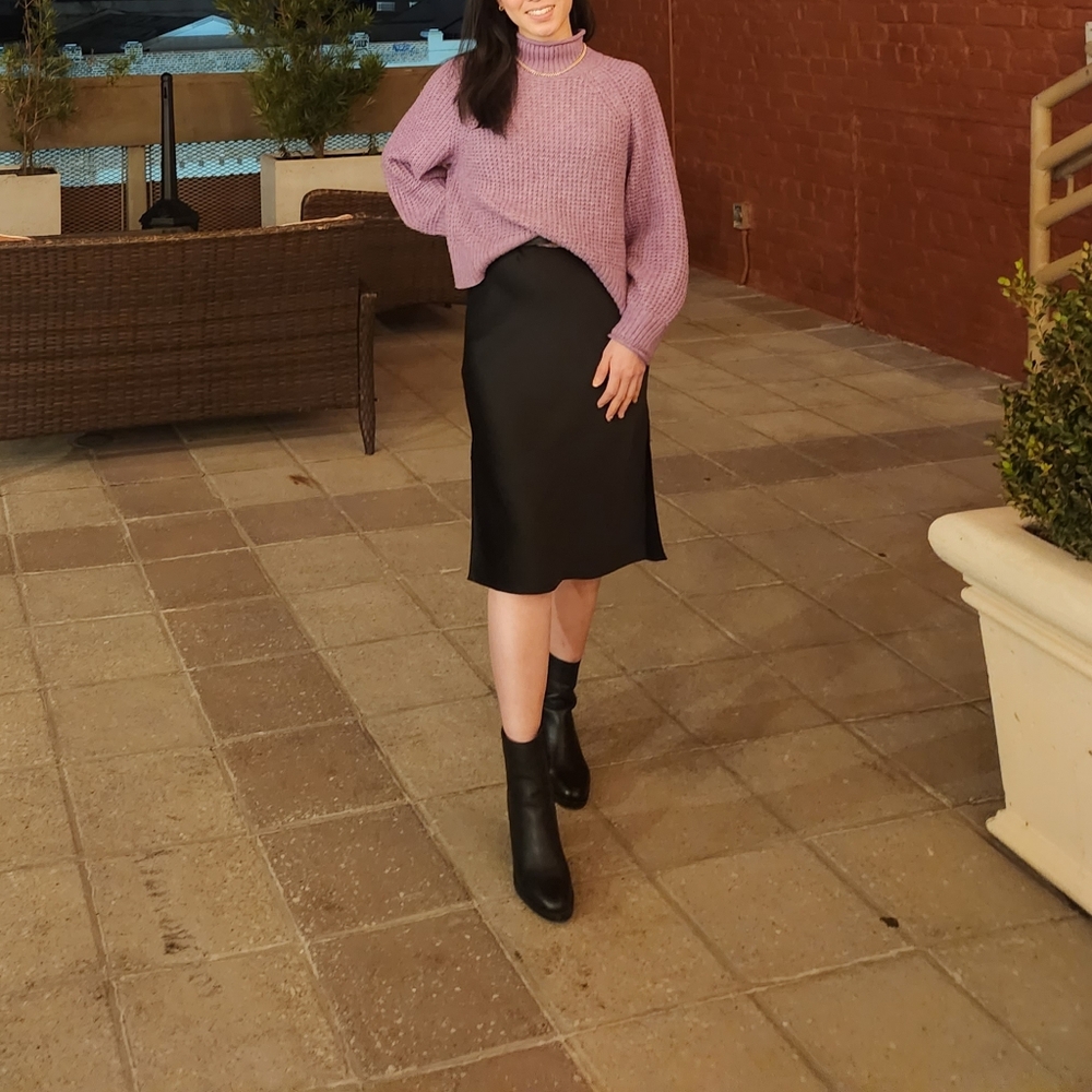 Naturalizer Black Leather Ankle Boots